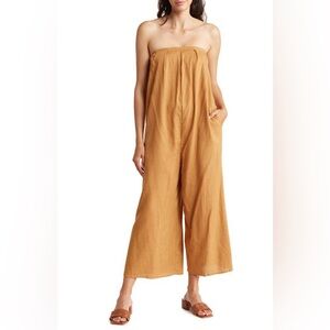 🌻NWT STRAPLESS JUMPSUIT